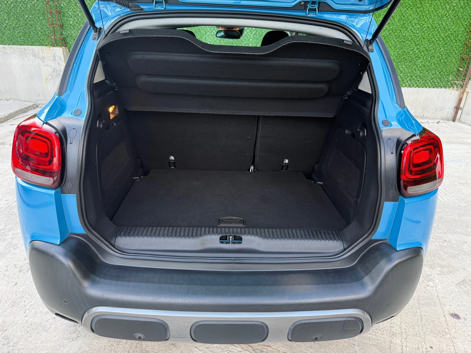 Citroen C3 Aircross 1.6HDI ����* Keyless* Carplay* Headup* 360 camera | Mobile.bg � ����������� 17