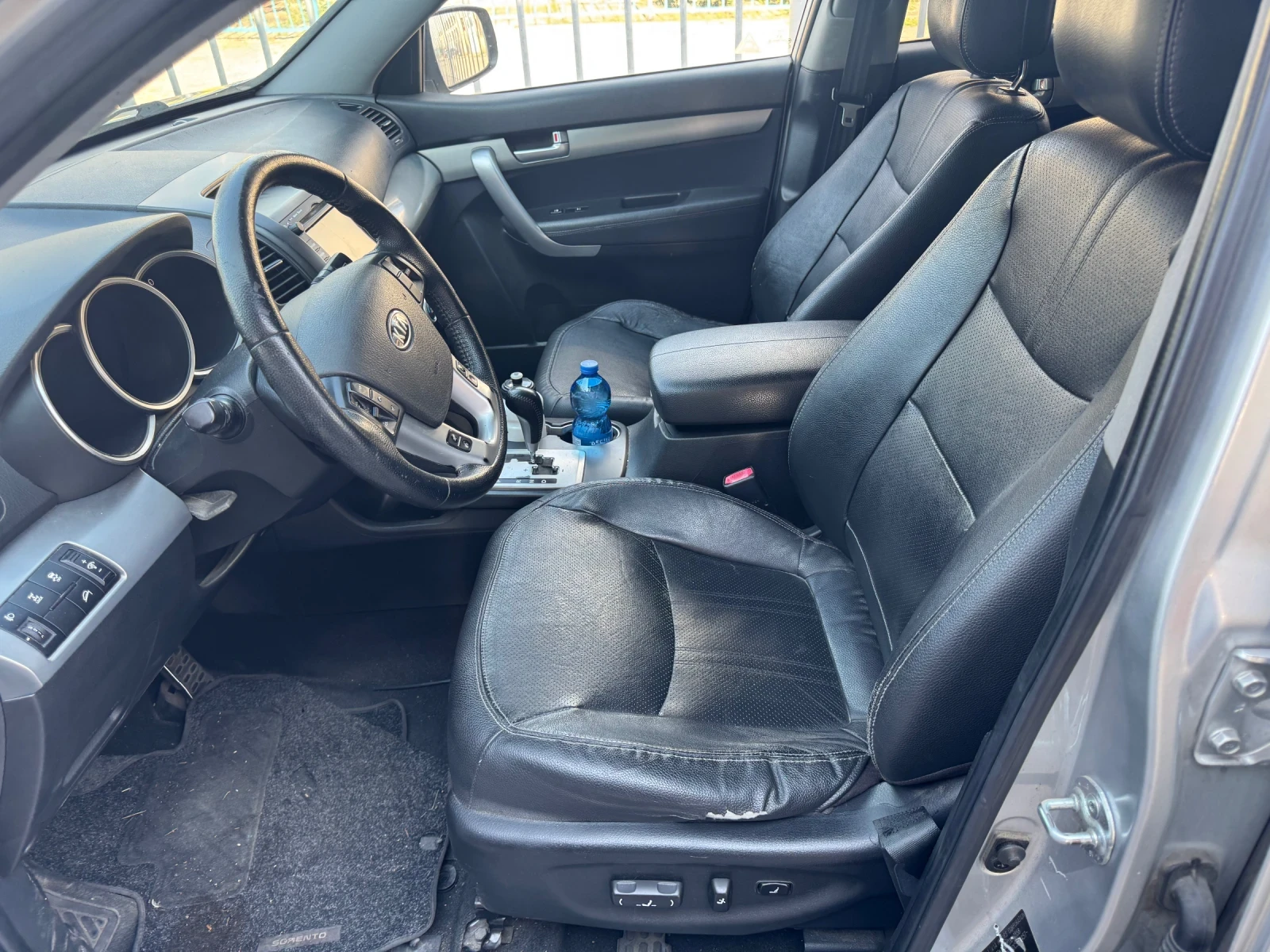 Kia Sorento 2.2d Automatic 4x4 panorama | Mobile.bg � ����������� 8