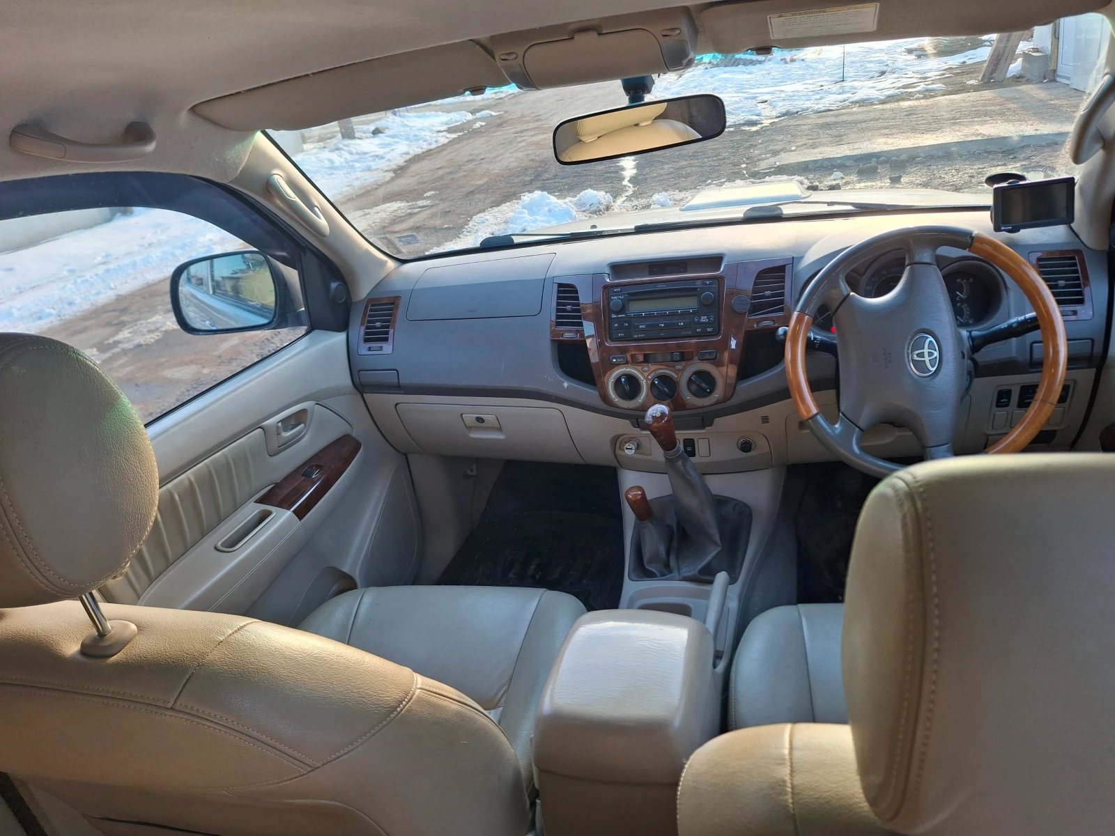 Toyota Hilux, снимка 5 - Автомобили и джипове - 55875410