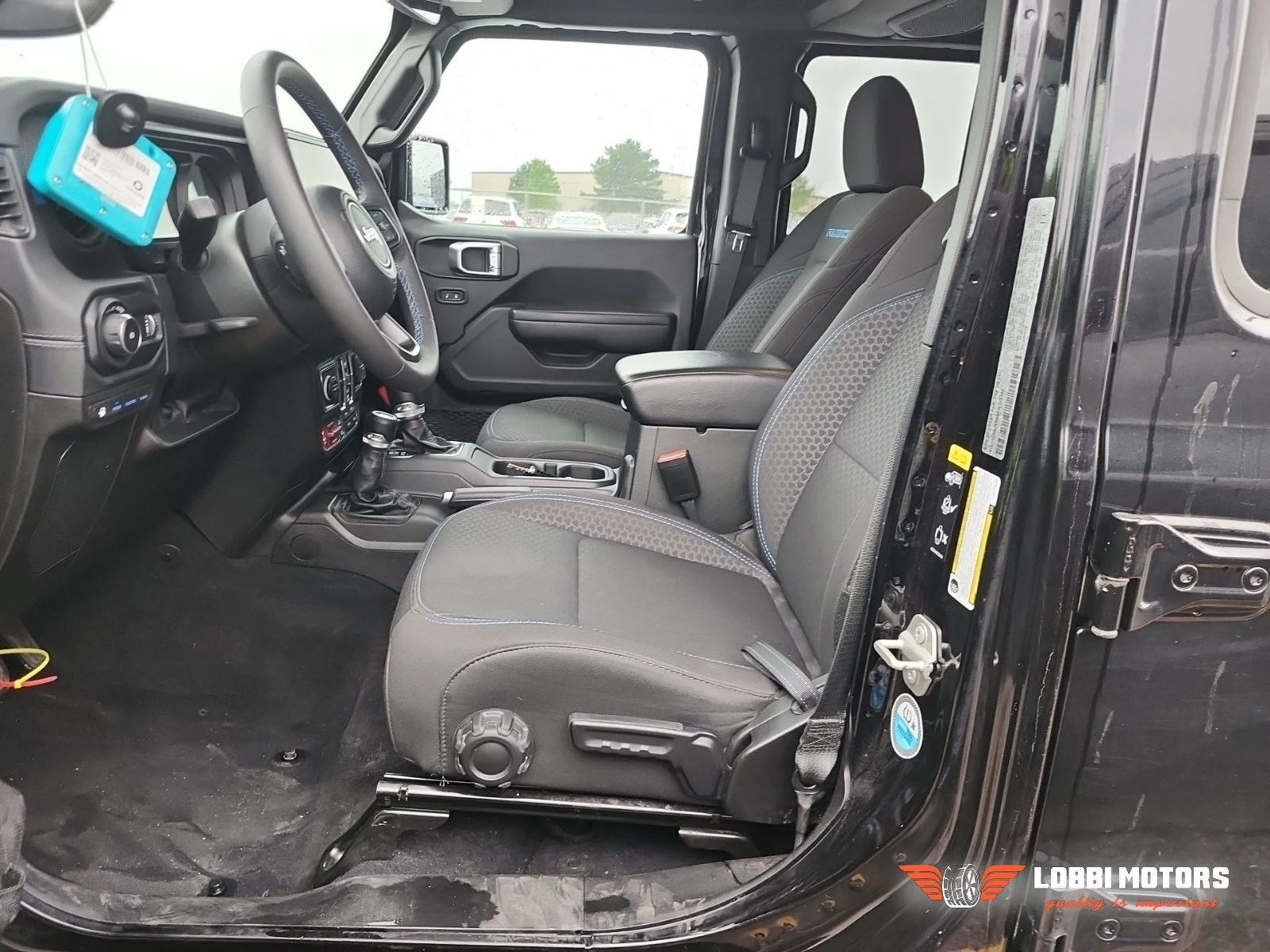 Jeep Wrangler, снимка 3 - Автомобили и джипове - 56068112