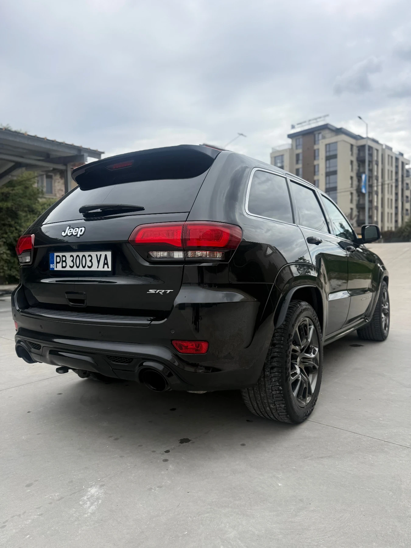 Jeep Grand cherokee SRT 6.4, снимка 4 - Автомобили и джипове - 56270922