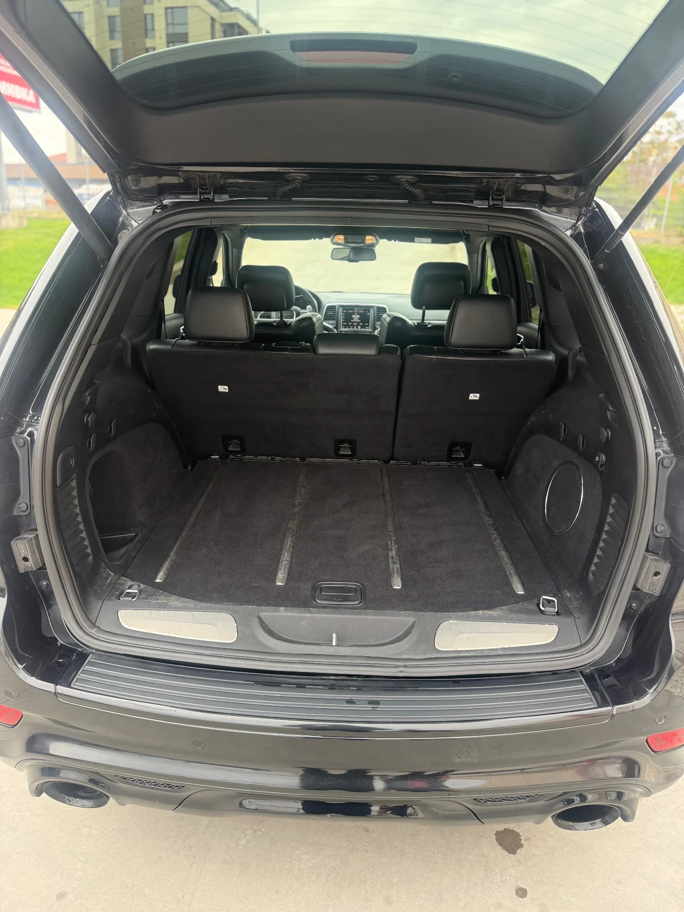 Jeep Grand cherokee SRT 6.4, снимка 13 - Автомобили и джипове - 56270922