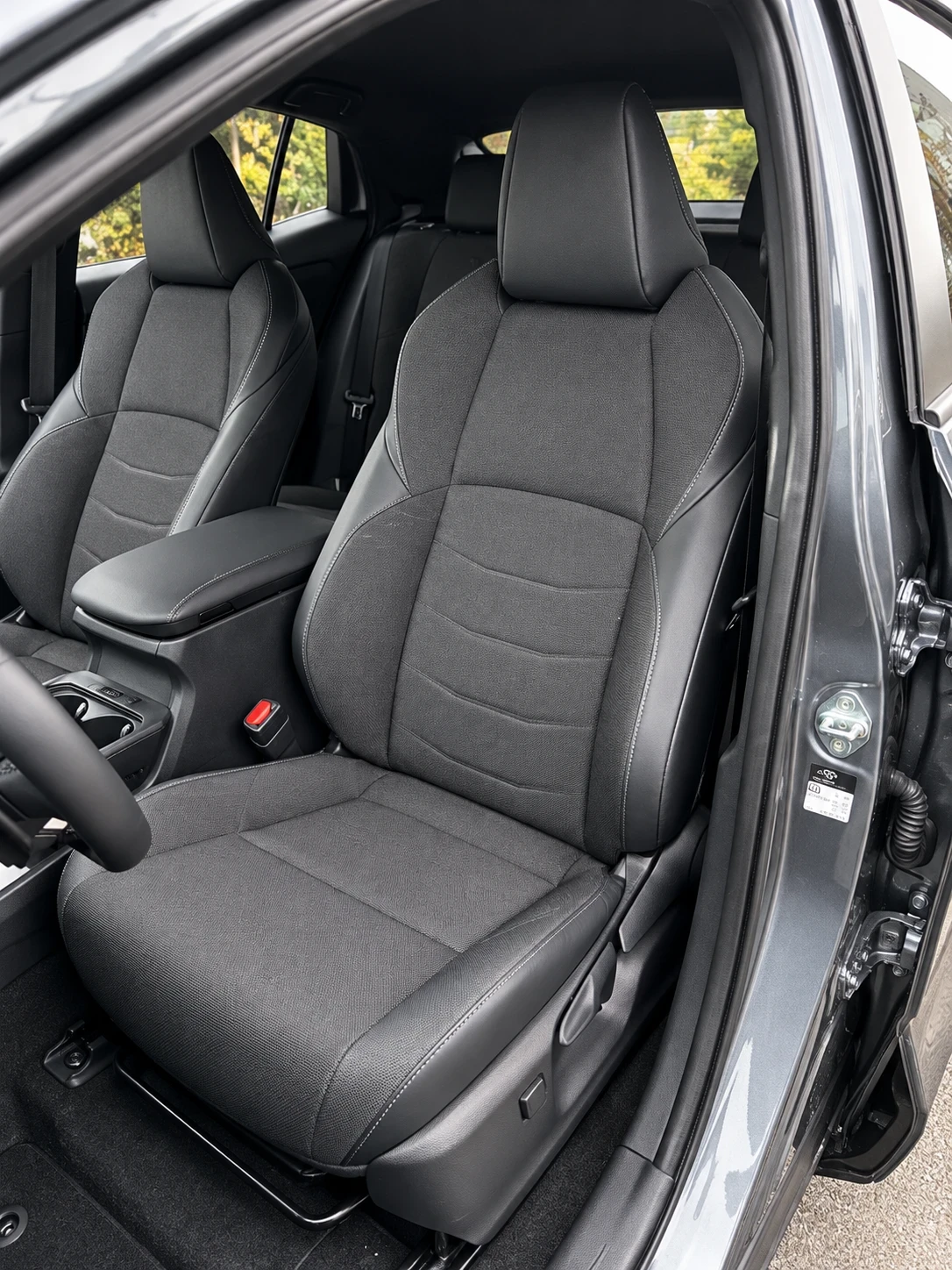 Toyota C-HR 77kWH/longrange/������� | Mobile.bg � ����������� 10