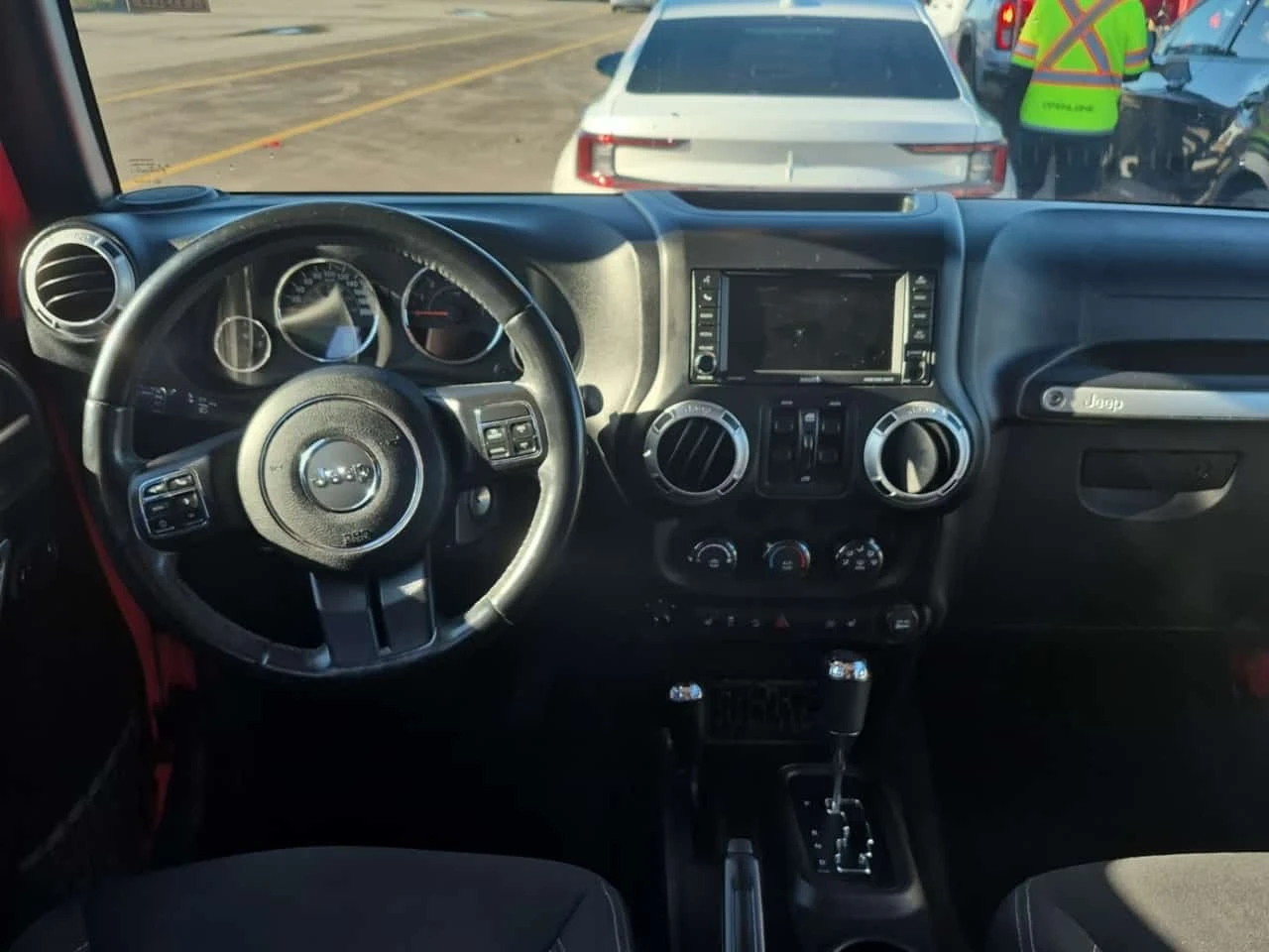 Jeep Wrangler * 4wd 4dr Sahara * CARFAX * ������� * REMOTE START | Mobile.bg � ����������� 10