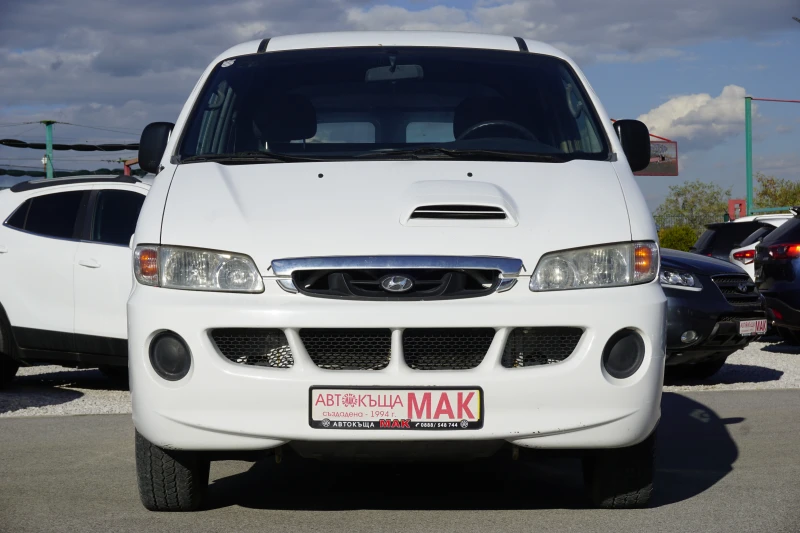 Hyundai H1 2.5TDI, снимка 2 - Бусове и автобуси - 52157700