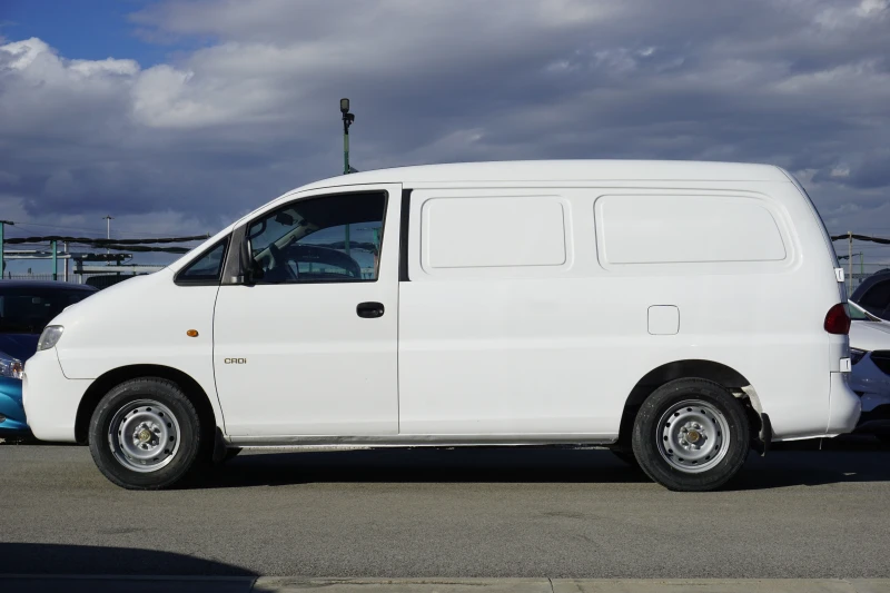Hyundai H1 2.5TDI, снимка 4 - Бусове и автобуси - 52157700