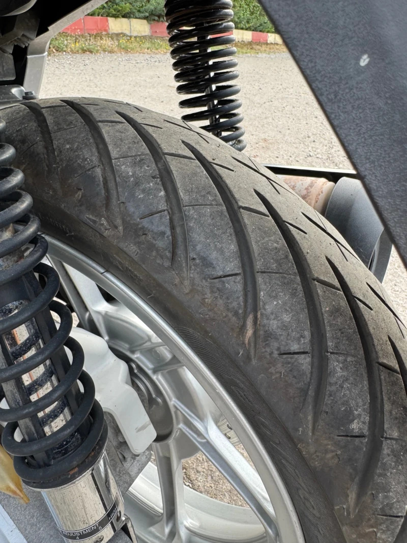 Honda Sh 300i, снимка 5 - Мотоциклети и мототехника - 51912143