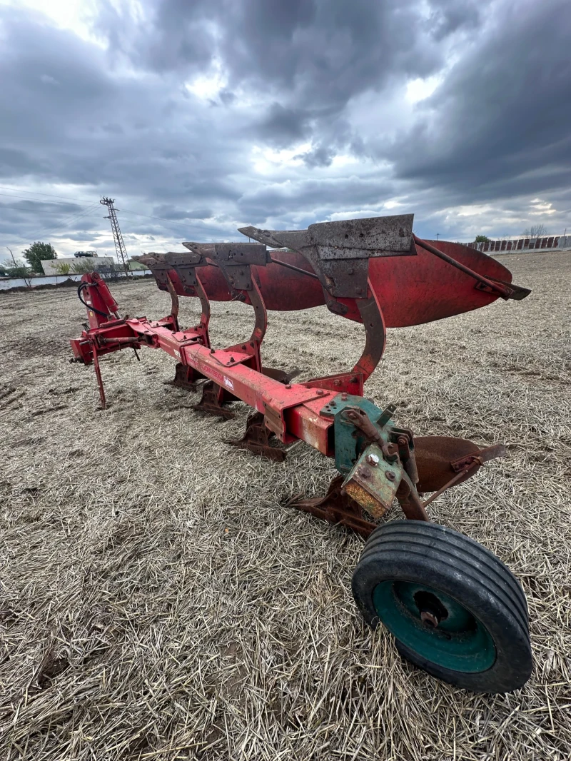 Плуг Vogel & Noot, снимка 4 - Селскостопанска техника - 52802129