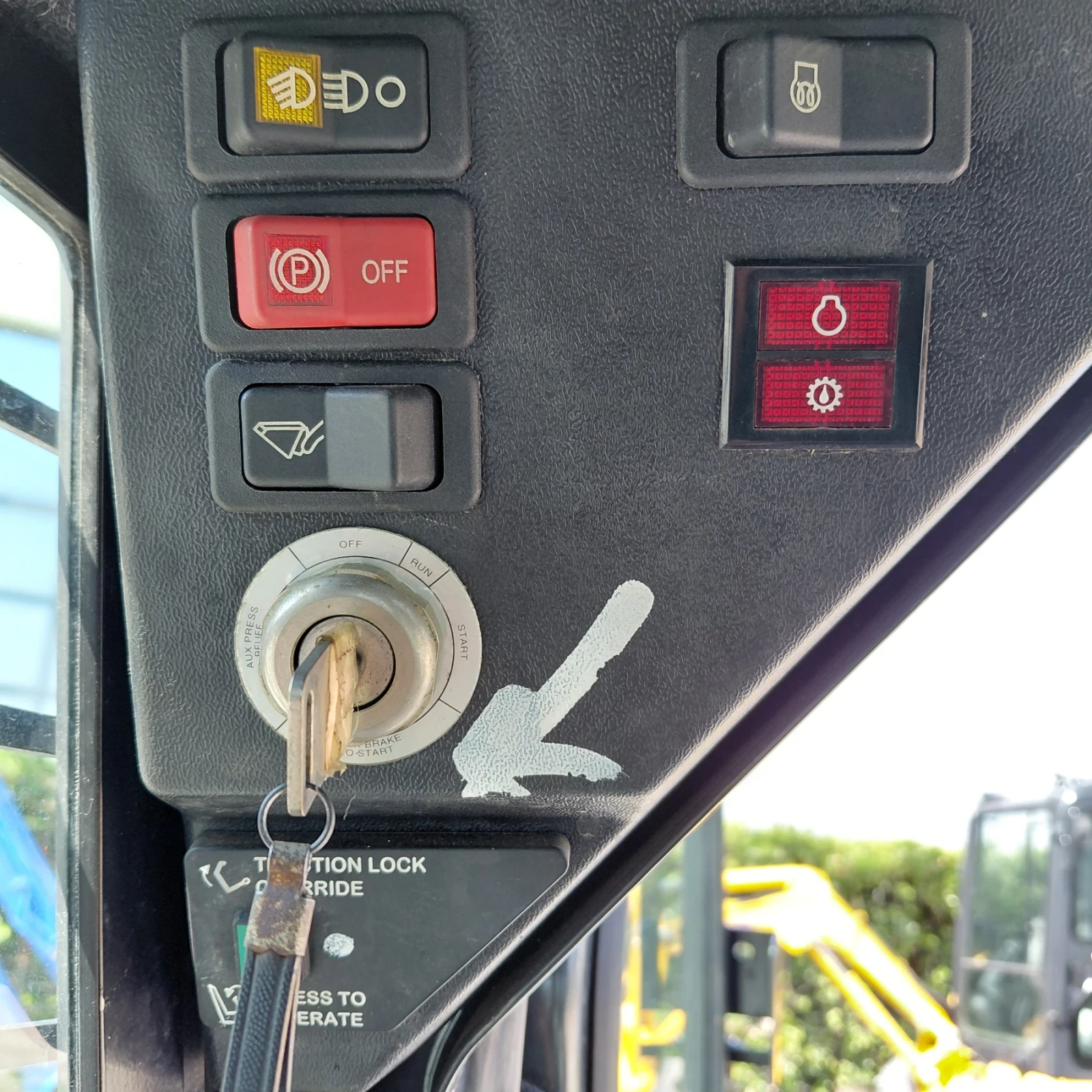 ���� ����� �������� Bobcat 553 * �� 800 ���� * ��� ��������� *  | Mobile.bg � ����������� 14