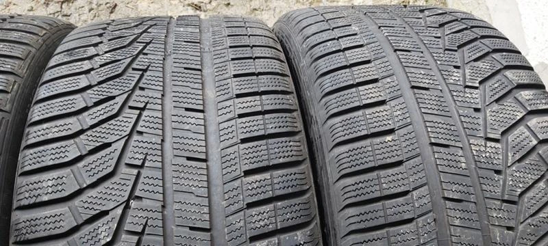 Гуми Зимни 275/40R19, снимка 4 - Гуми и джанти - 34706688