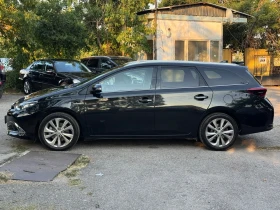 Toyota Auris 136кс! ХИБРИД ! Реален пробег!, снимка 8