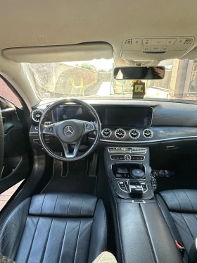 Mercedes-Benz E 220, снимка 13
