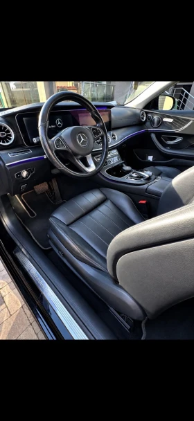 Mercedes-Benz E 220, снимка 13