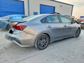 Kia Forte 2.0l Gt Line, снимка 3