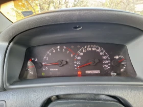 Toyota Corolla - 1800 € / 3520.49 лв. - 21012516 5