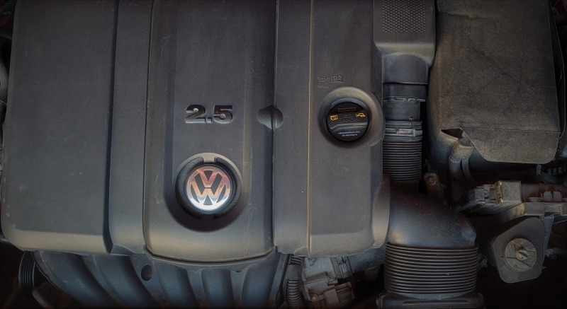 VW New beetle 2.5 V5 170к.с., снимка 12 - Автомобили и джипове - 45164376