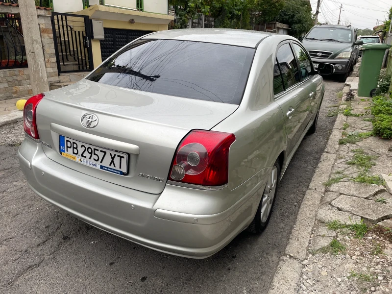 Toyota Avensis, снимка 4 - Автомобили и джипове - 47089803