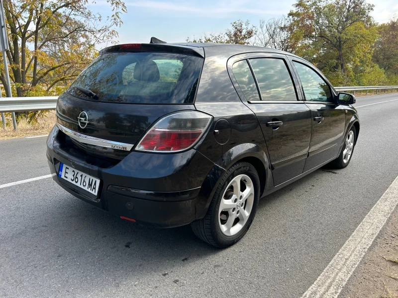 Opel Astra 1.7CDTI, снимка 11 - Автомобили и джипове - 47827208