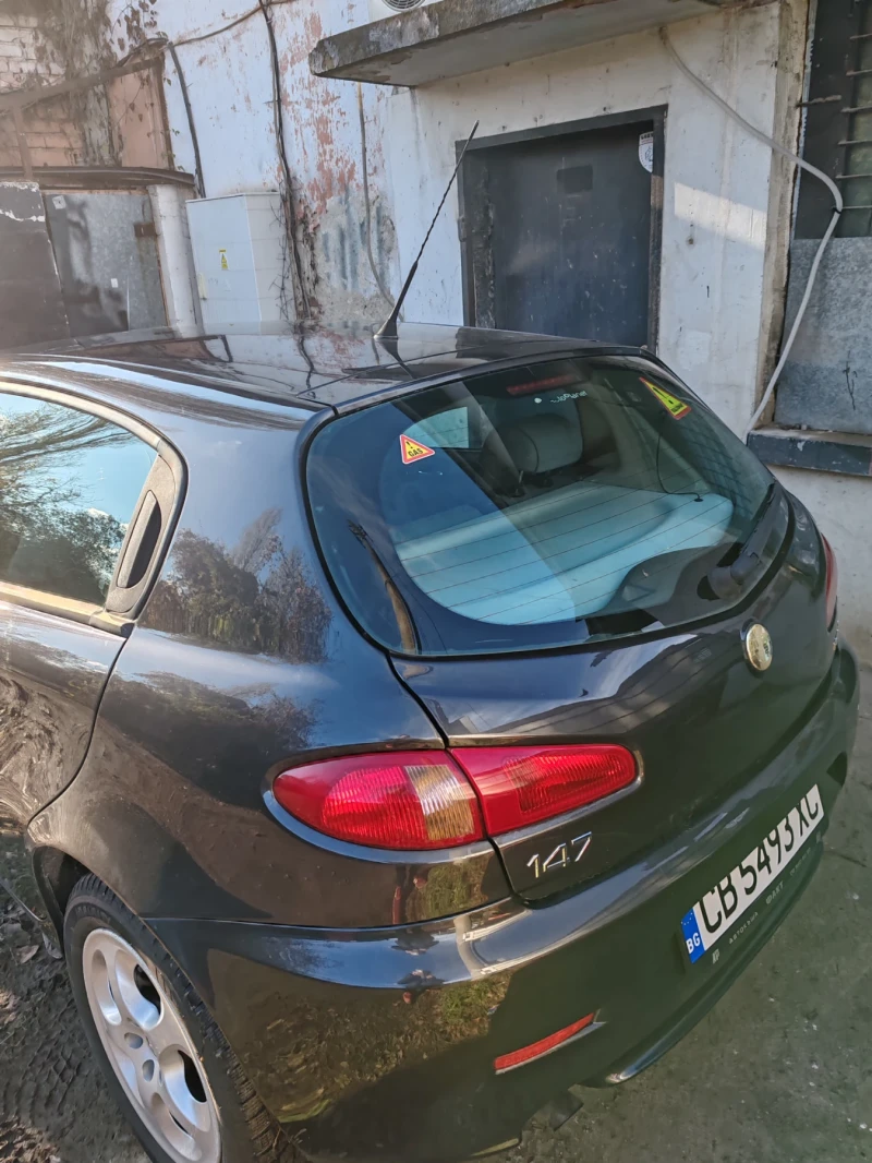 Alfa Romeo 147, снимка 2 - Автомобили и джипове - 48035689