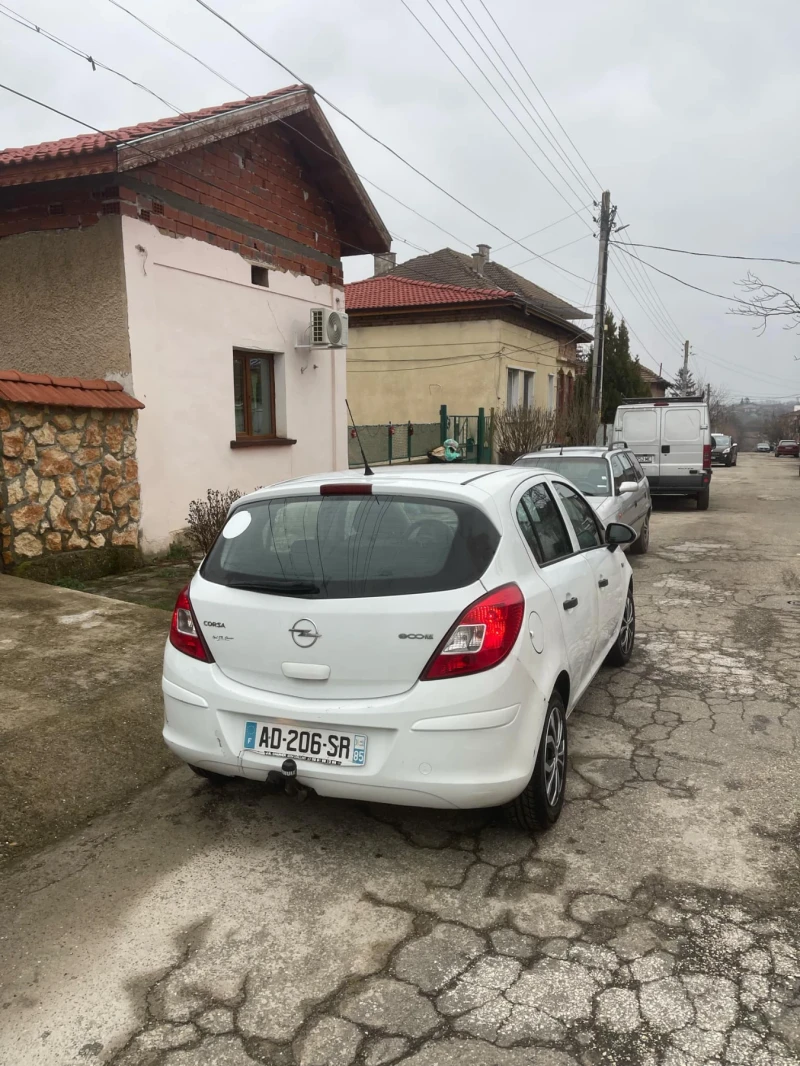 Opel Corsa 1.3, снимка 4 - Автомобили и джипове - 48467769