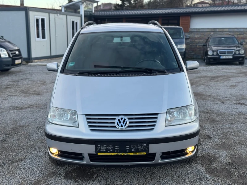 VW Sharan 2.0i 116кс 6с FaceLift 7-МЕСТА КЛИМАТРОНИК , снимка 2 - Автомобили и джипове - 48633068