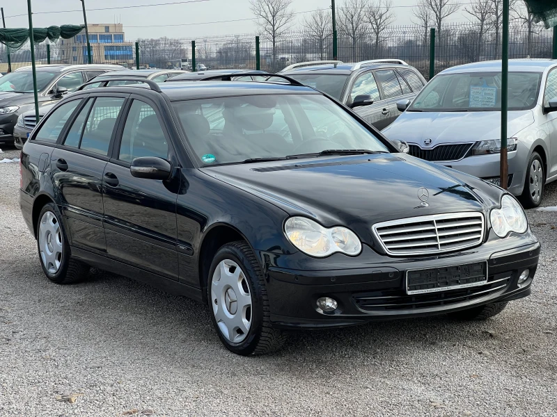 Mercedes-Benz C 180 Kompressor, снимка 3 - Автомобили и джипове - 48783646