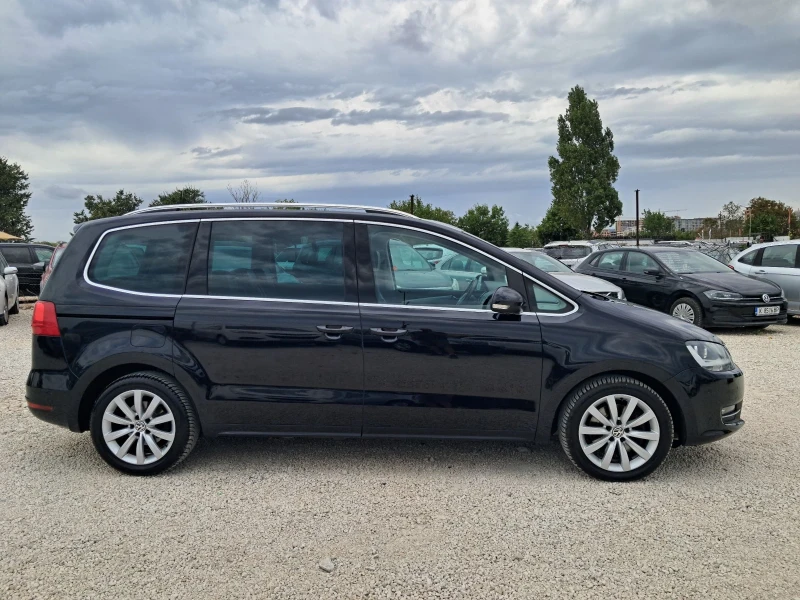 VW Sharan 2.0TDI 170к.с DSG, HIGH LINE, 7 места, Като нов, снимка 5 - Автомобили и джипове - 51751016