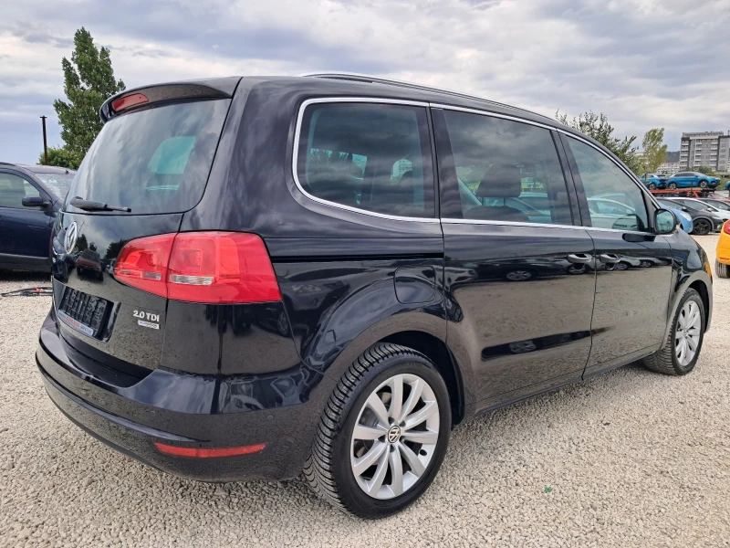 VW Sharan 2.0TDI 170к.с DSG, HIGH LINE, 7 места, Като нов, снимка 6 - Автомобили и джипове - 51751016