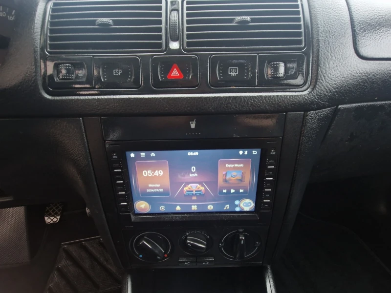 VW Golf 1.9TDI 101к.с., снимка 11 - Автомобили и джипове - 53214565