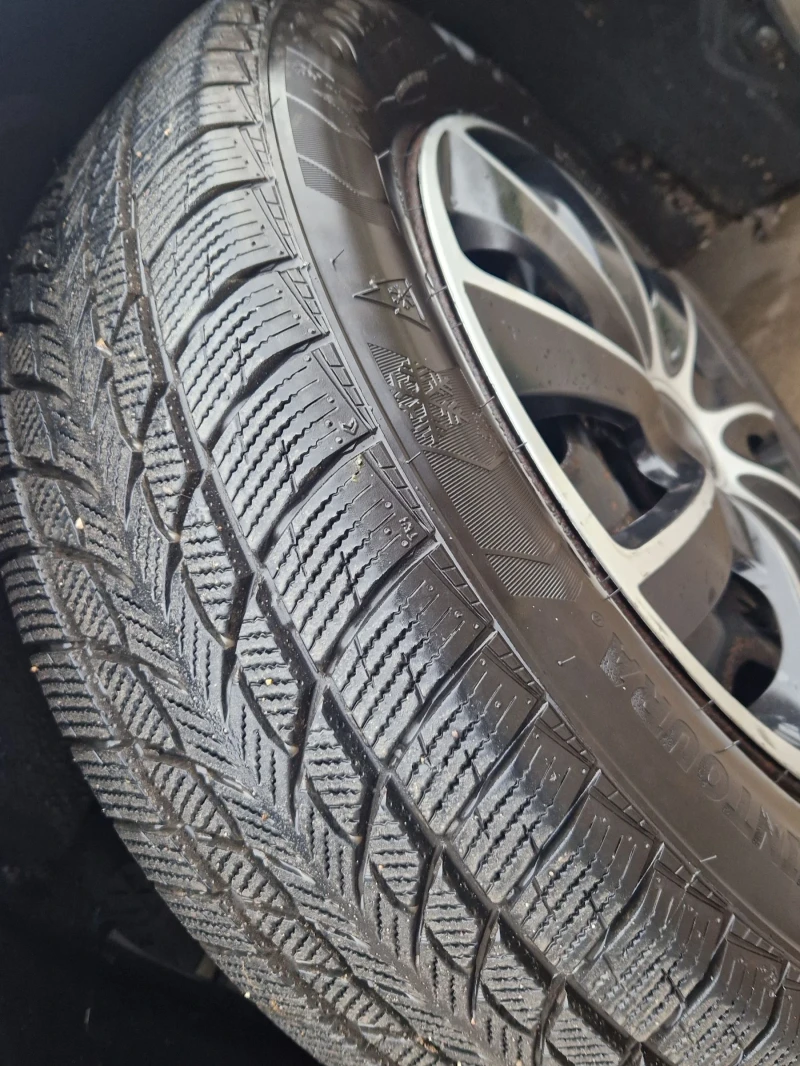 VW Golf 1.9TDI 101к.с., снимка 12 - Автомобили и джипове - 53214565