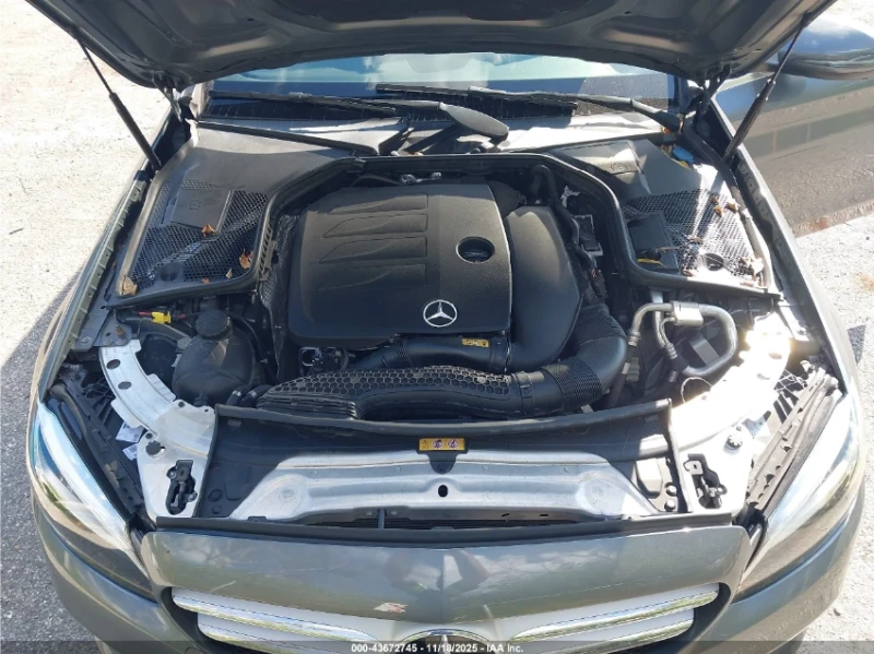 Mercedes-Benz C 300 ПОДГРЕВ* М.ТОЧКА.* КАМЕРА* ПАНО, снимка 10 - Автомобили и джипове - 53250377