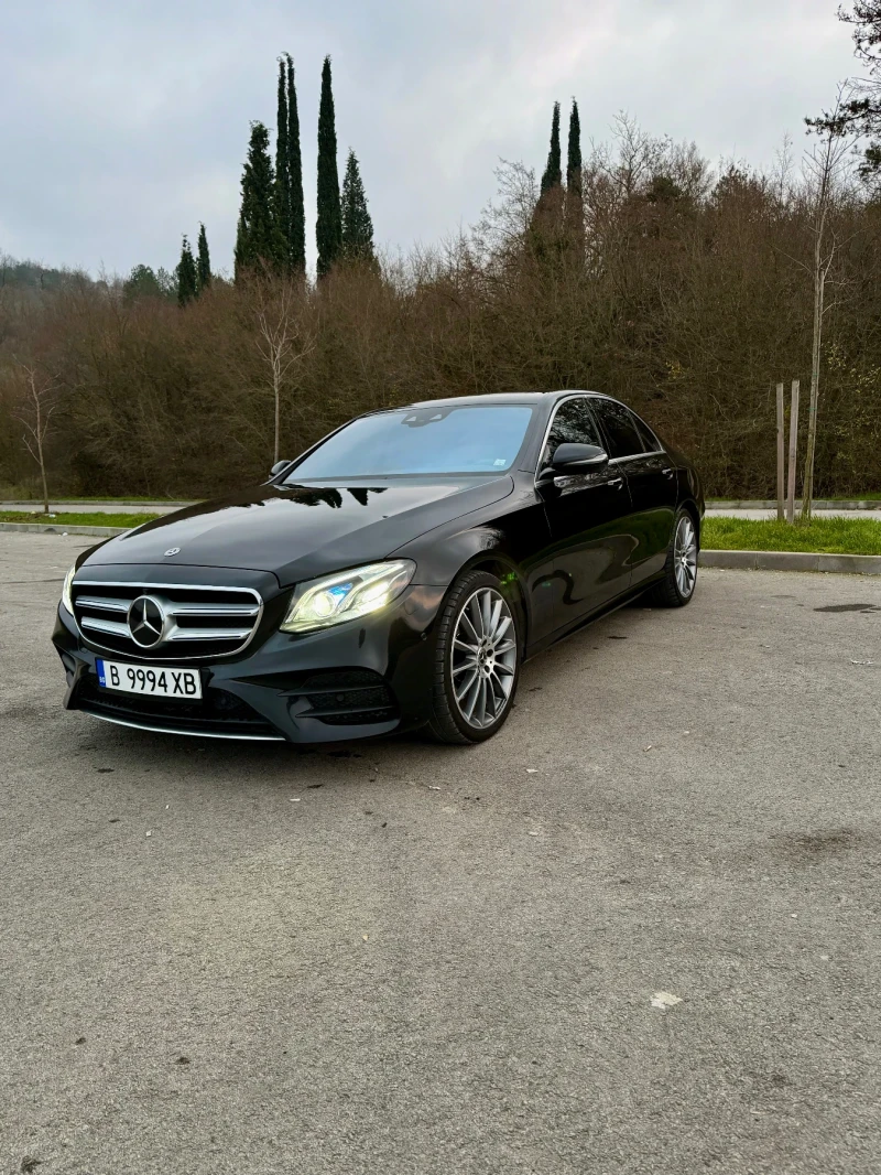 Mercedes-Benz E 220 * 4 Matic* Full* AMG Line* , снимка 3 - Автомобили и джипове - 53528366