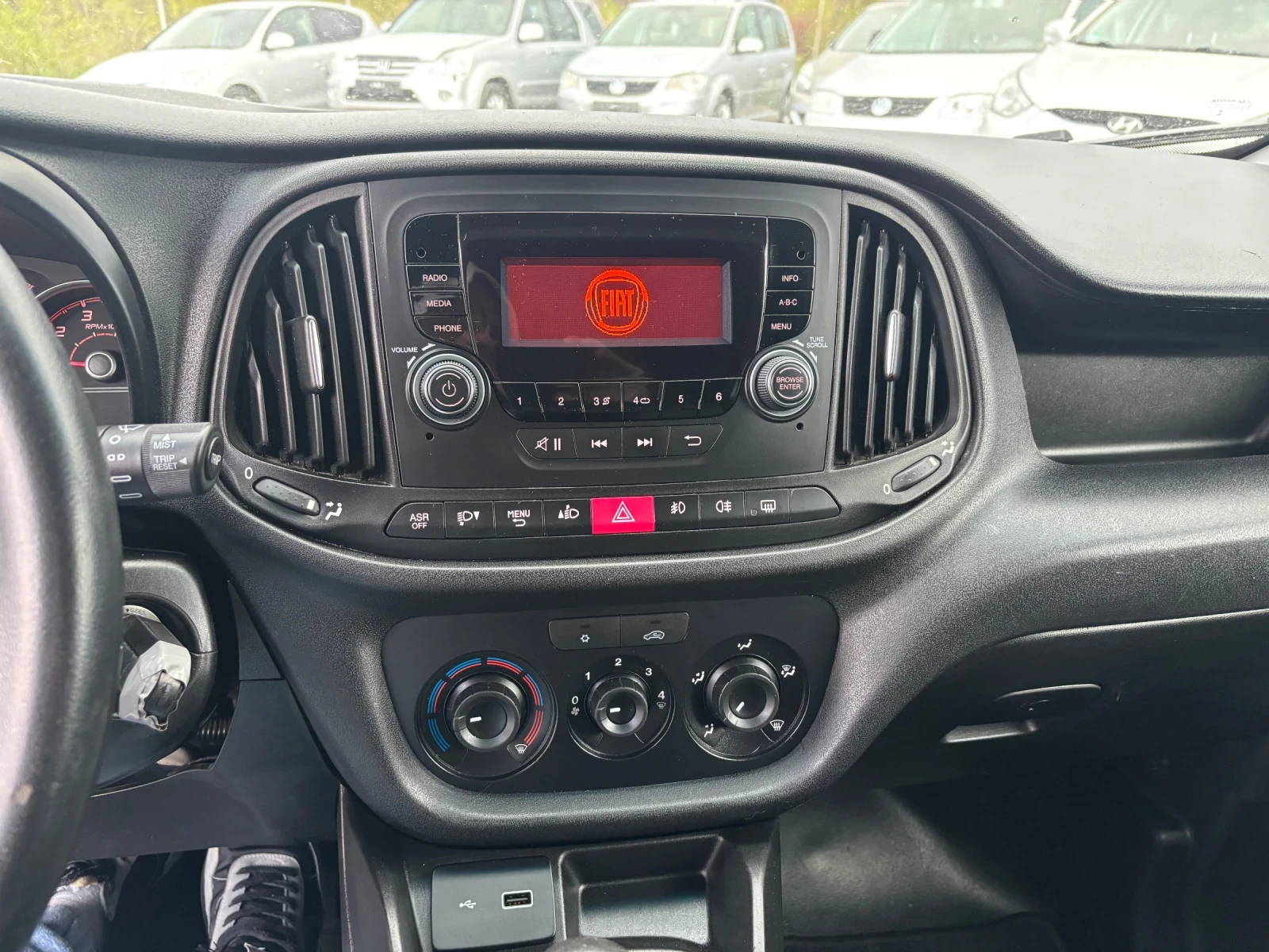 Fiat Doblo 1.6-101кс, AC - изображение 10