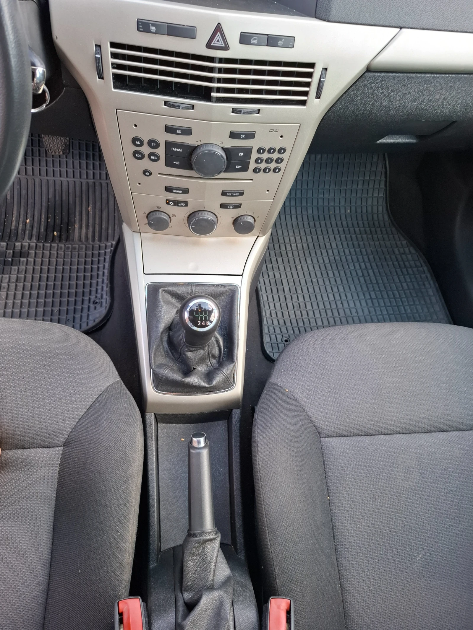 Opel Astra 1.3 CDTI - изображение 10