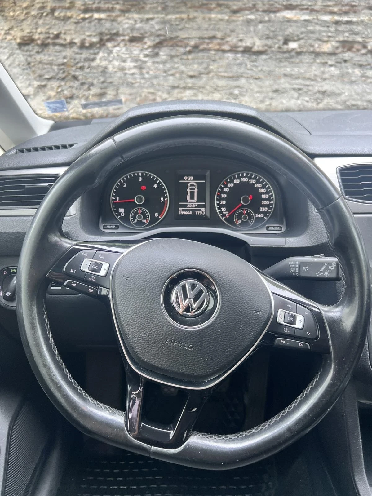 VW Caddy 2.0TDI - изображение 4