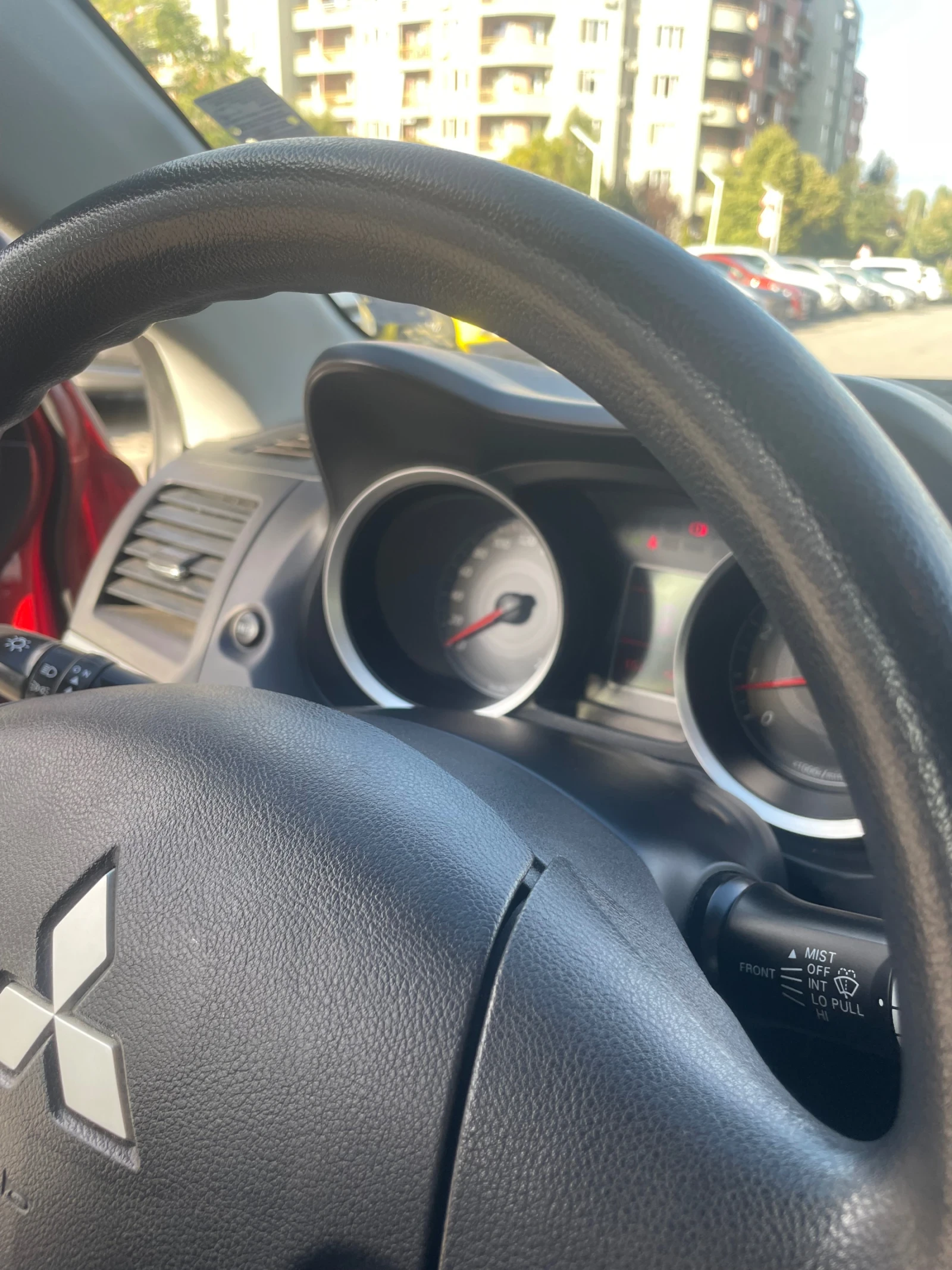 Mitsubishi Lancer 1.5 - изображение 10