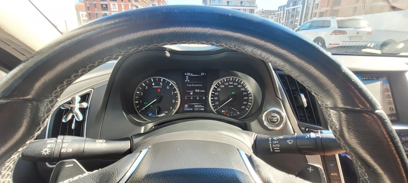 Infiniti Q50  - изображение 2