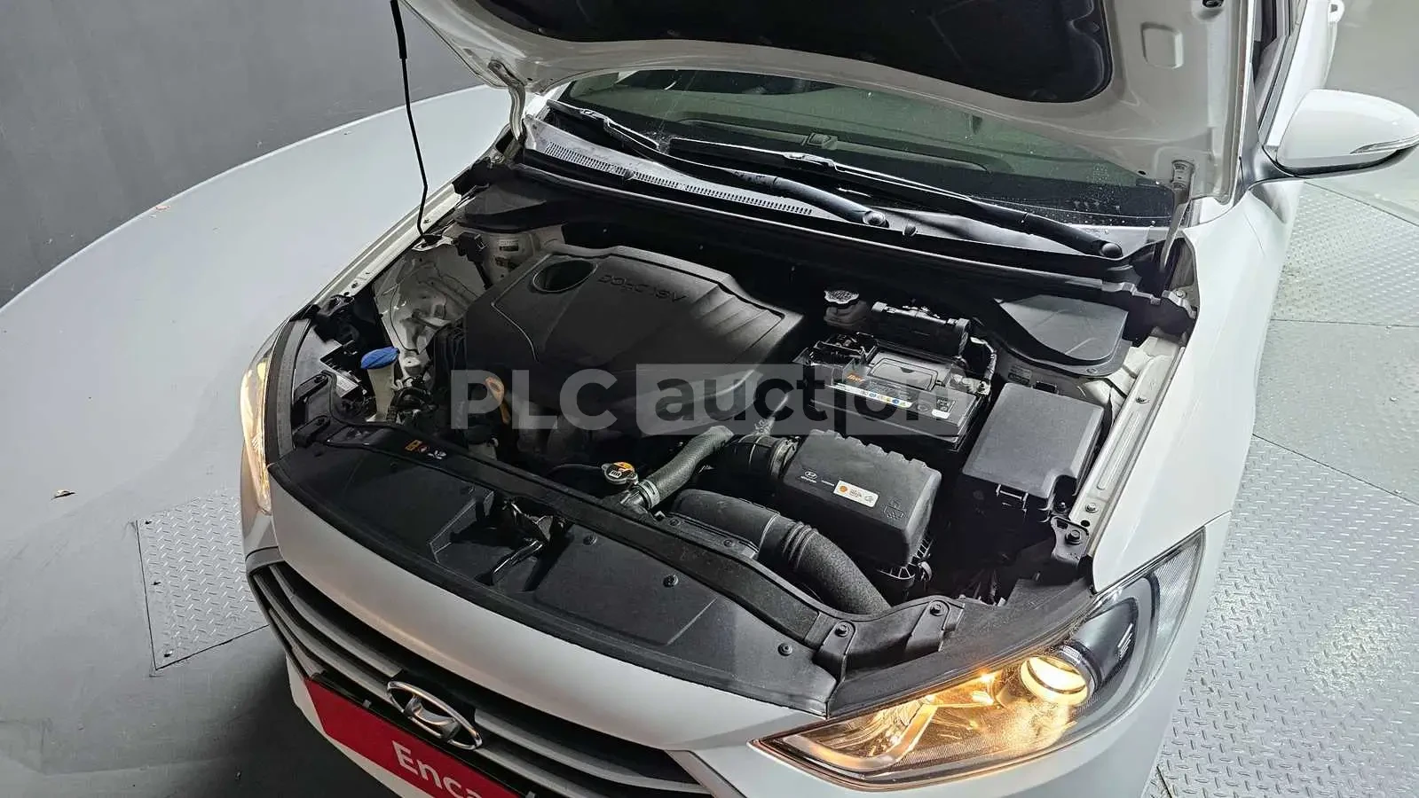 Hyundai Elantra  - изображение 6