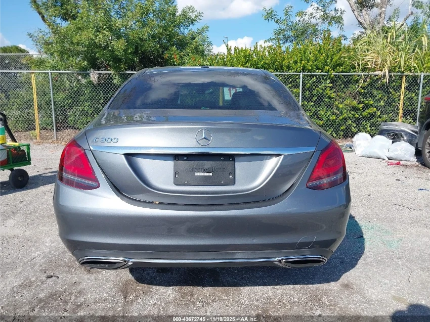 Mercedes-Benz C 300 ПОДГРЕВ* М.ТОЧКА.* КАМЕРА* ПАНО - изображение 6