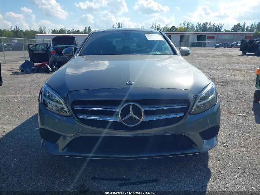 Mercedes-Benz C 300 ПОДГРЕВ* М.ТОЧКА.* КАМЕРА* ПАНО - изображение 3