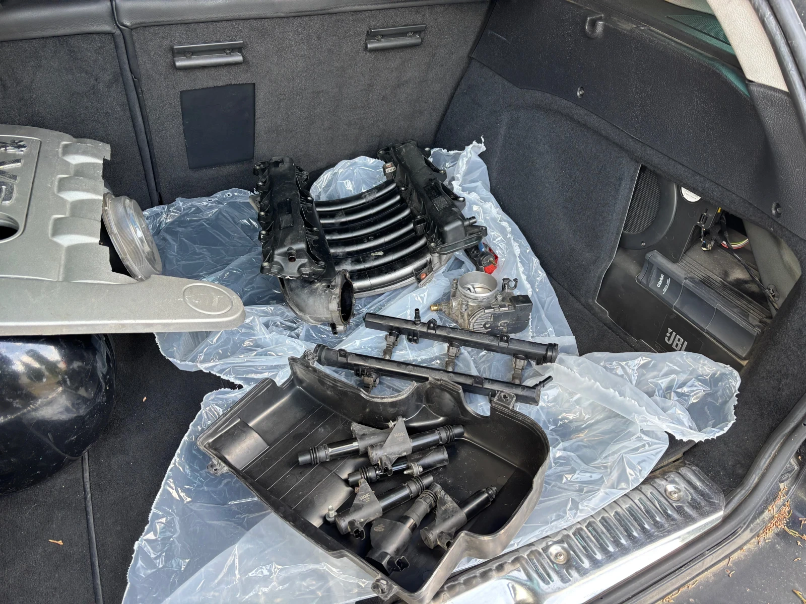 Peugeot 407 3.0 бензин 6-степенен AISIN, снимка 12 - Автомобили и джипове - 53818185