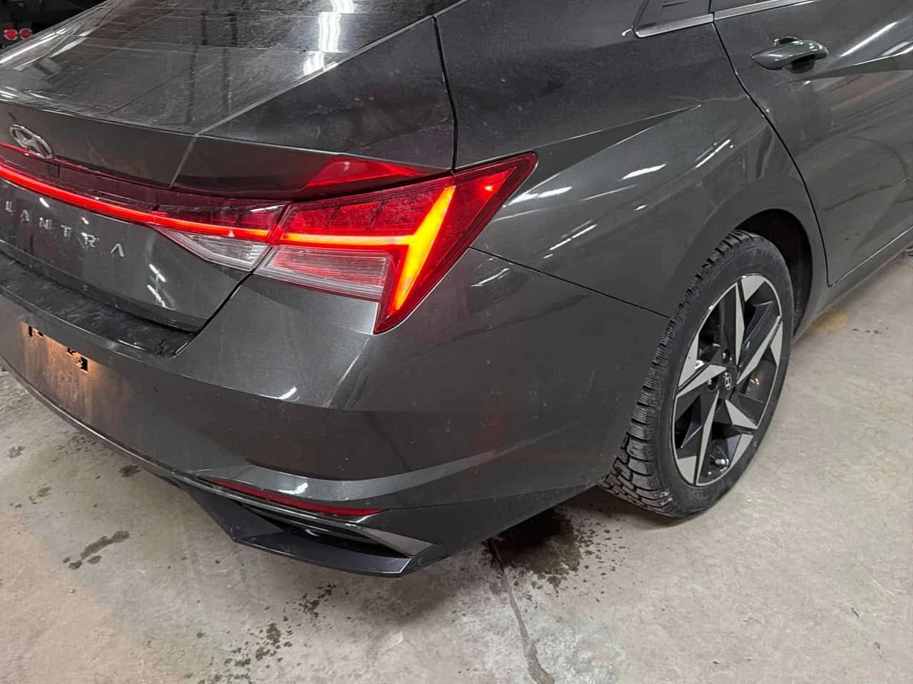 Hyundai Elantra * Ultimate Tech * CARFAX * ��� ������������ ������ | Mobile.bg � ����������� 16