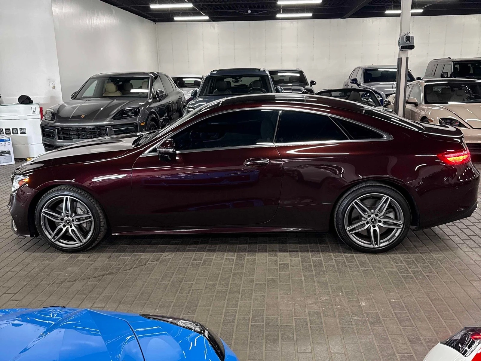 Mercedes-Benz E 450 4MATIC С РЕГИСТРАЦИЯ & АВТО КРЕДИТ  - изображение 2