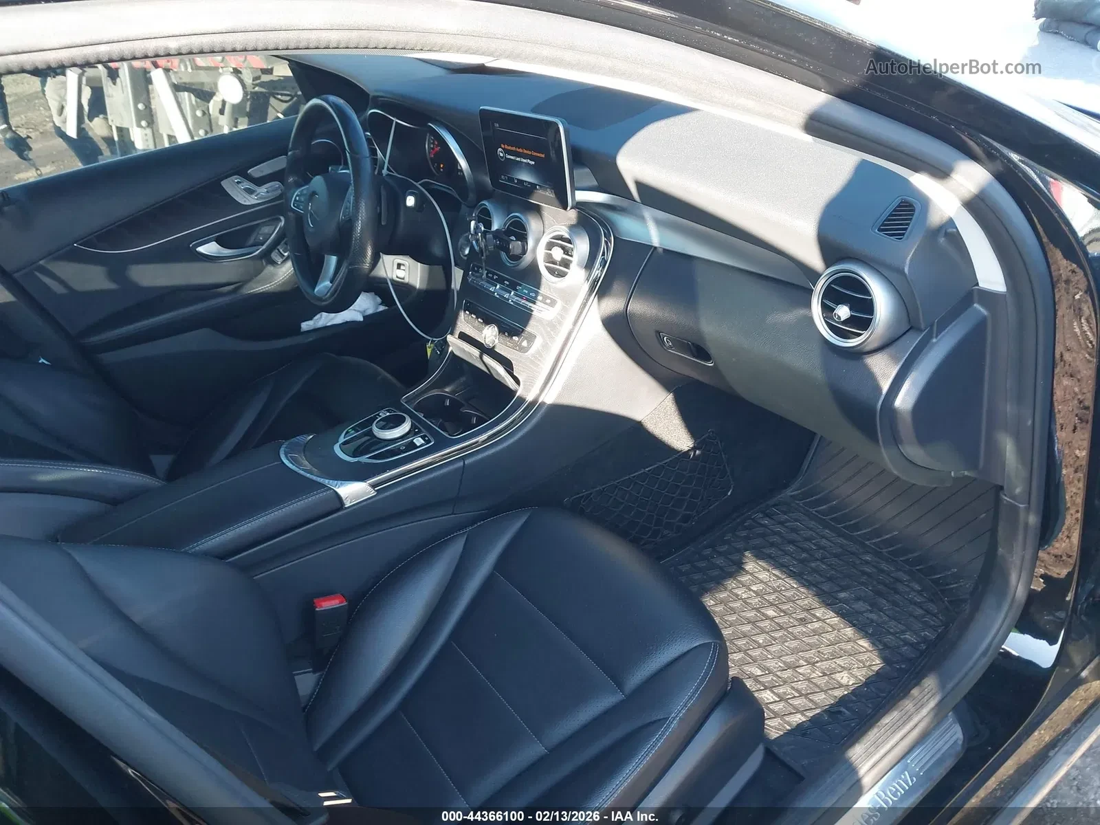 Mercedes-Benz C 300 4matic* Памет* Подгрев, снимка 7 - Автомобили и джипове - 53913454