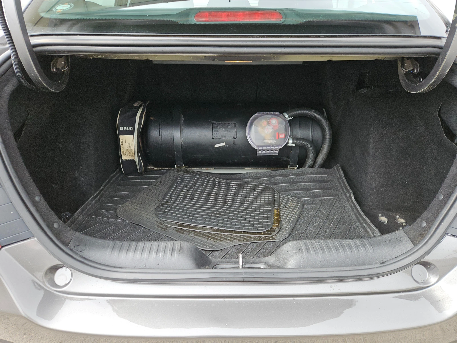 Fiat Tipo 1.4I/GPL/OPENING EDITION/6ск/ACC/БЛУТУТ/EURO 6B, снимка 4 - Автомобили и джипове - 54054941