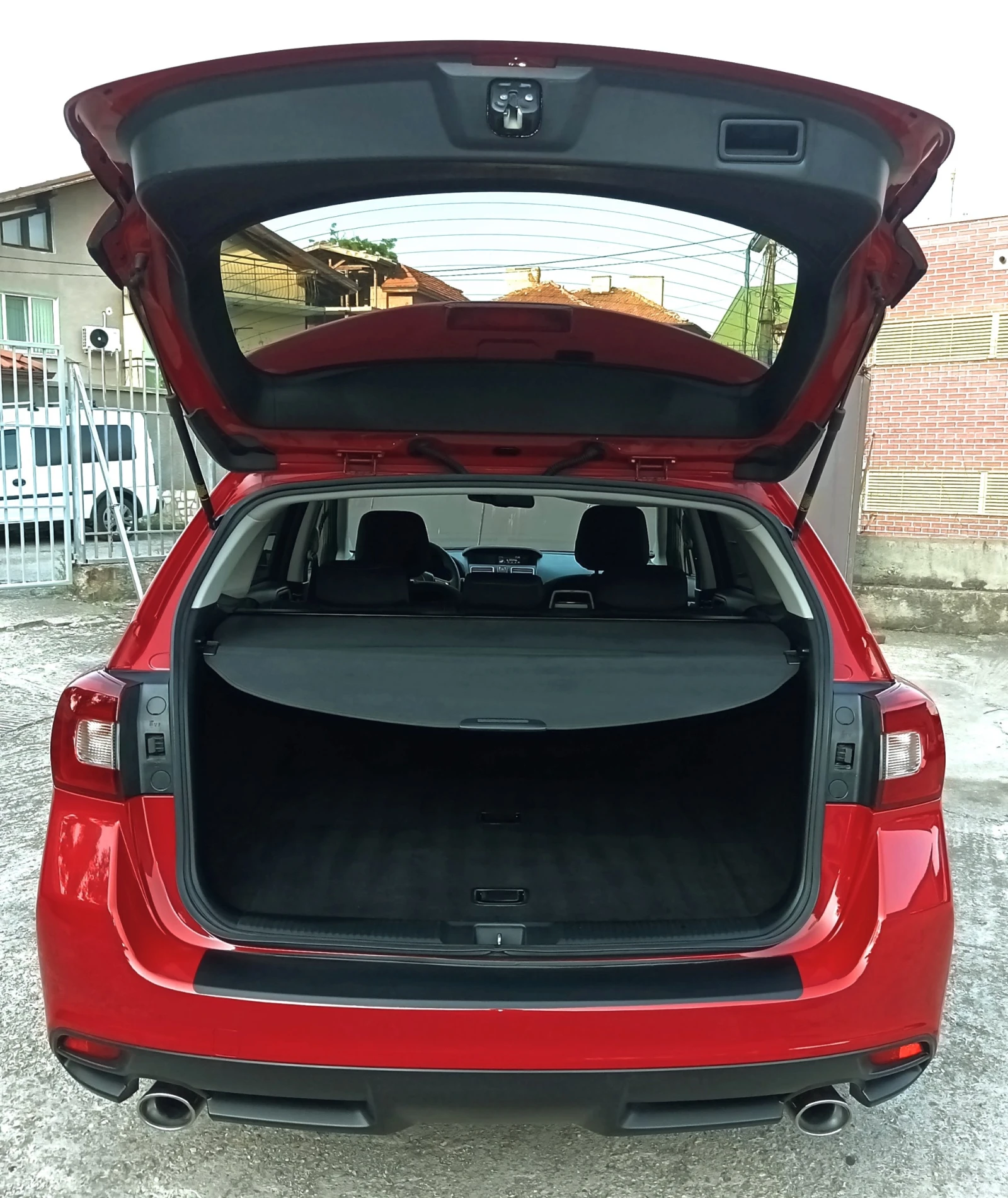 Subaru Levorg GT - AWD, снимка 10 - Автомобили и джипове - 54343811