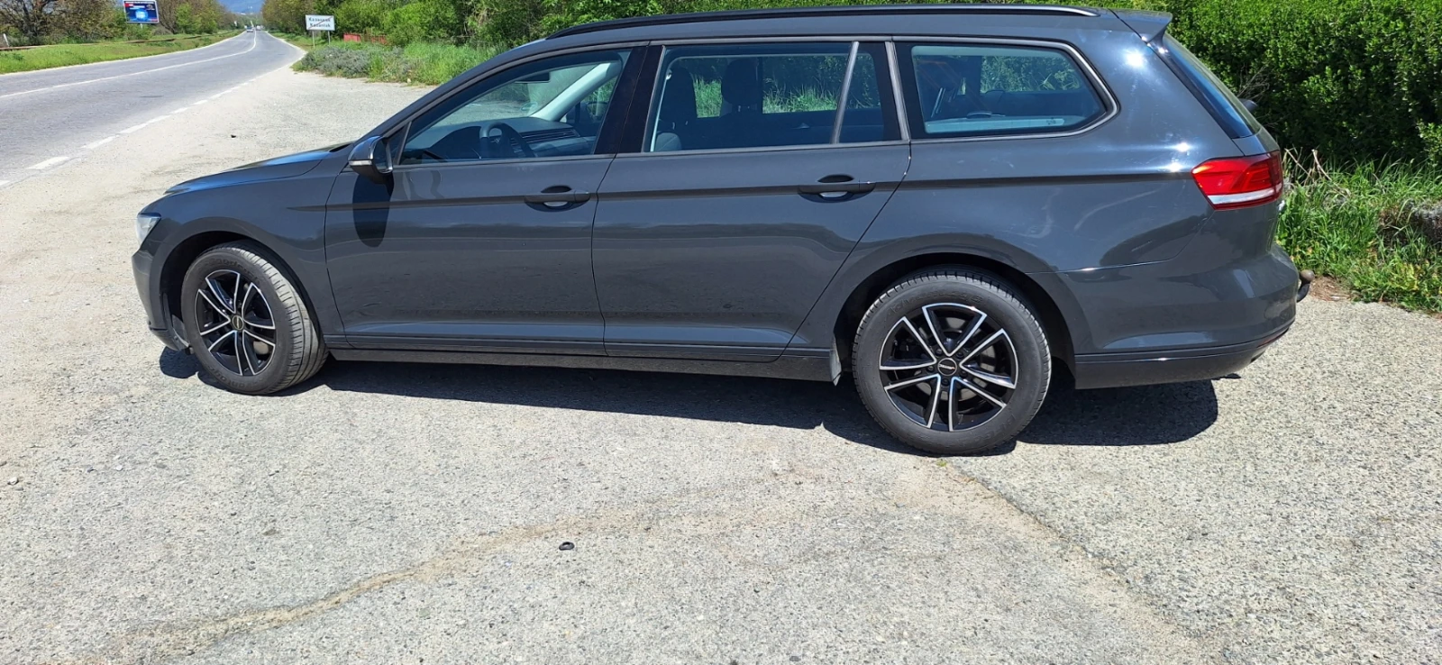 VW Passat B8, снимка 4 - Автомобили и джипове - 54355311