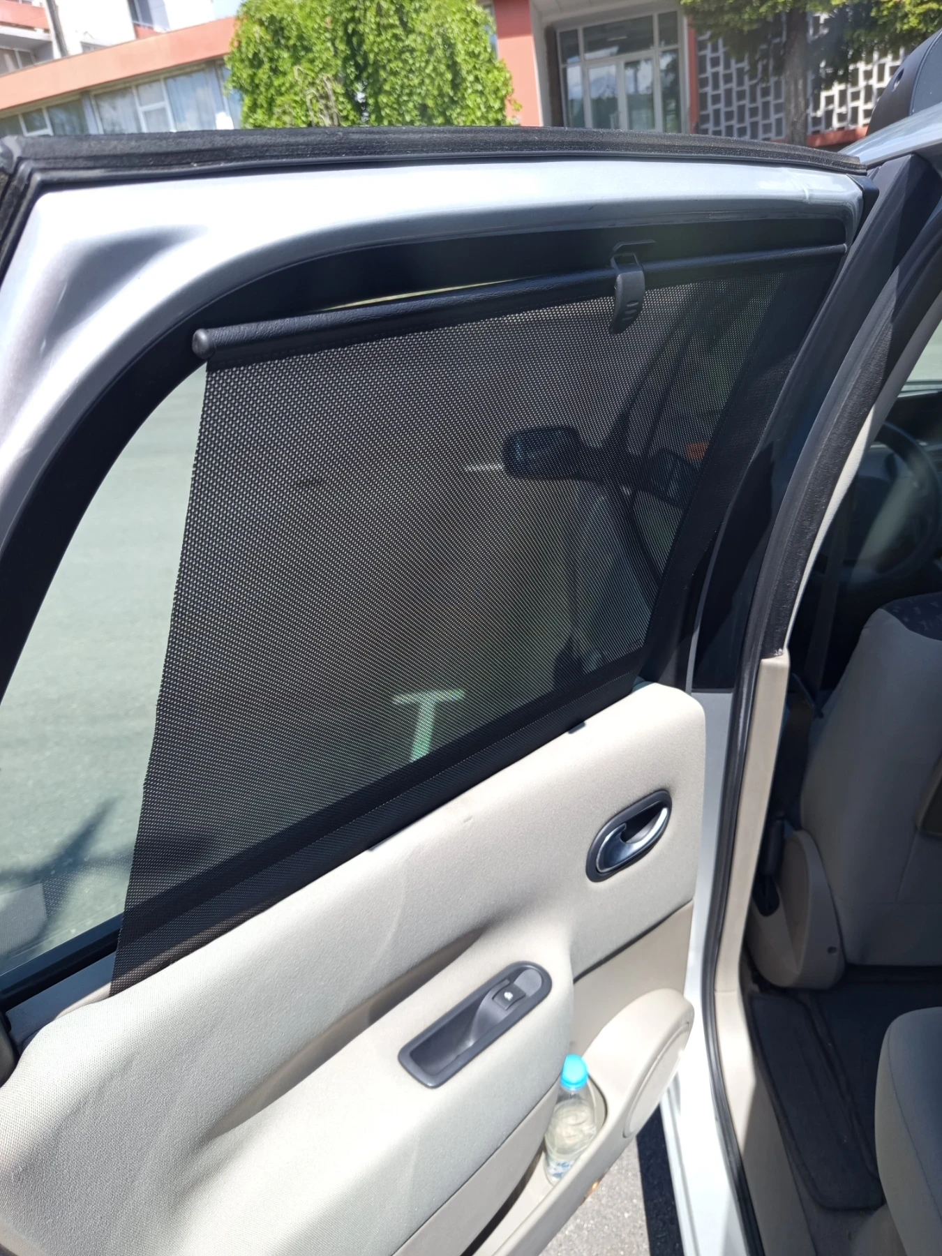 Renault Scenic 1.5dci, снимка 10 - Автомобили и джипове - 54385387