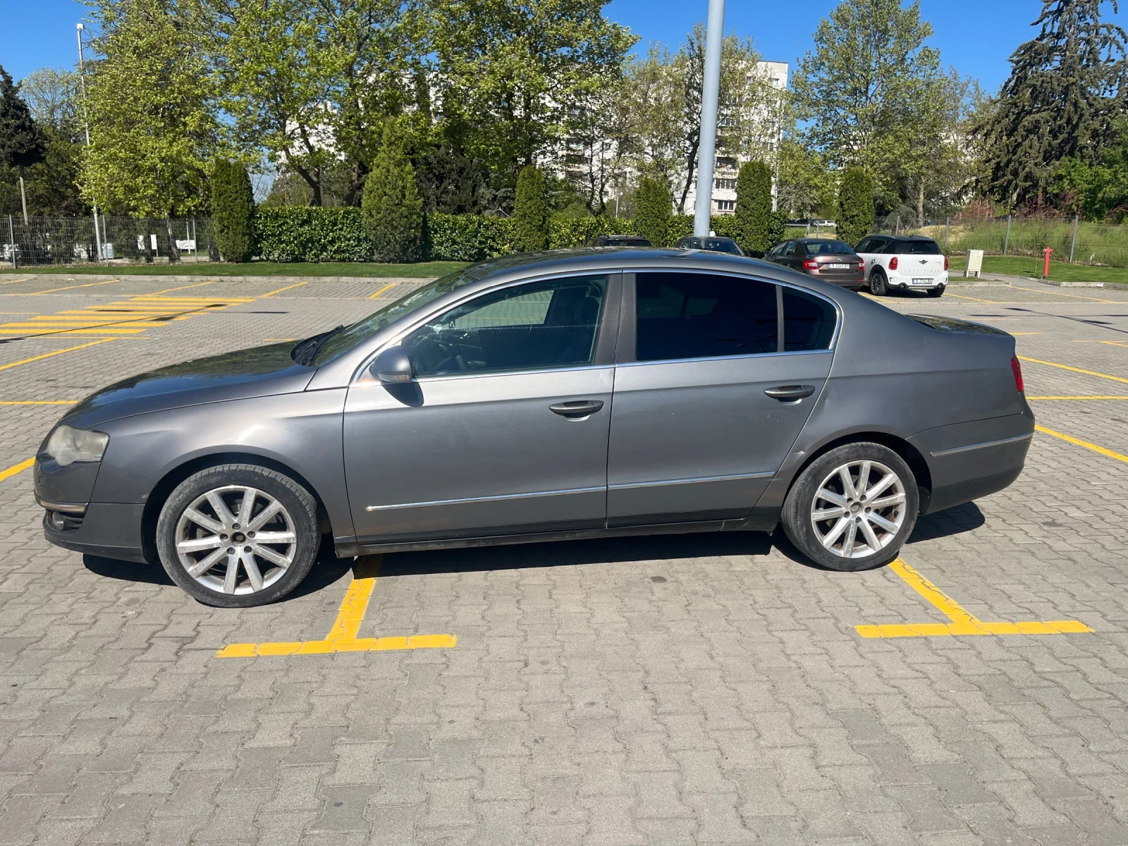 VW Passat, снимка 5 - Автомобили и джипове - 54433956
