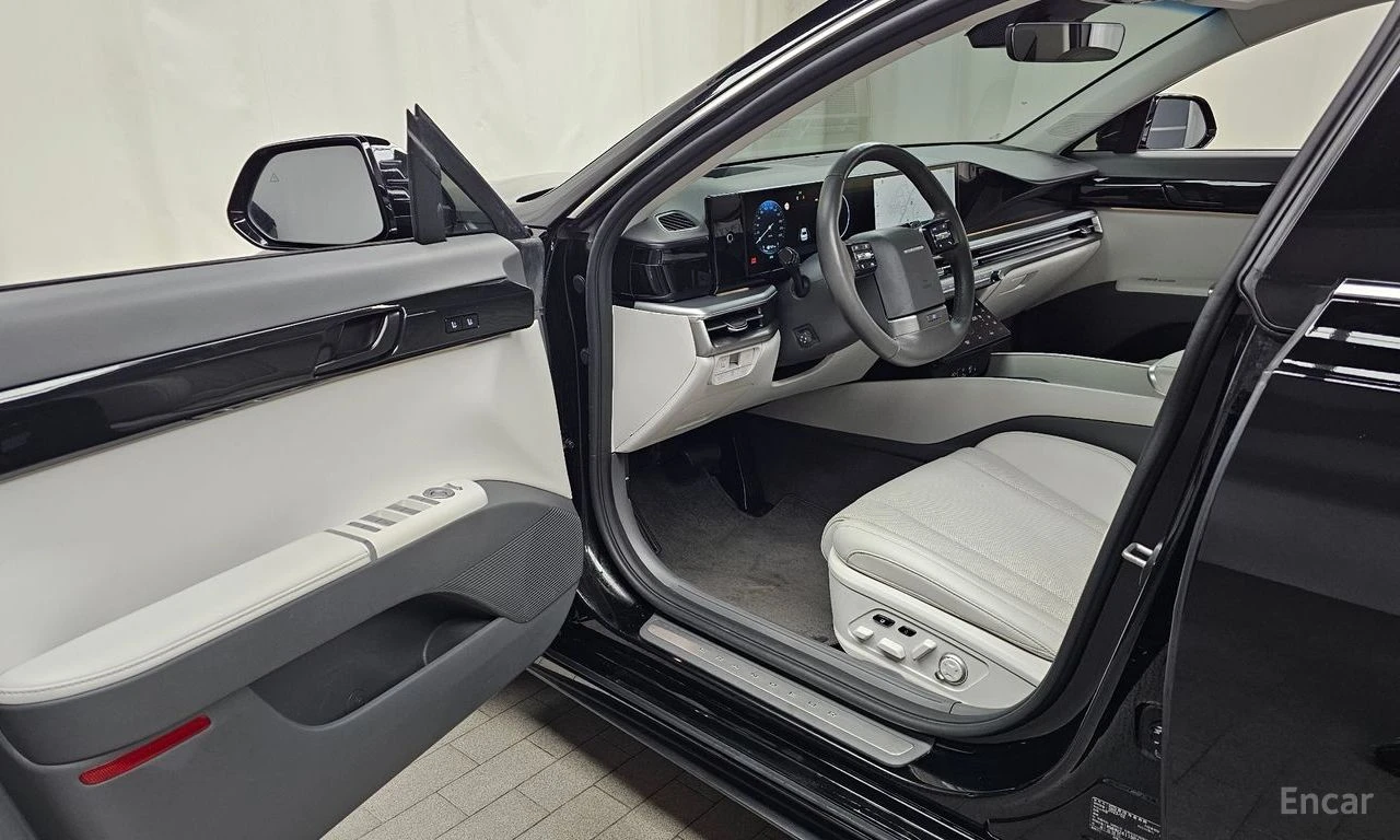 Hyundai Grandeur HYBRID* EXCLUSIVE* ХЕДЪП* ОБДУХВАНЕ* LANE* ASSIST*, снимка 6 - Автомобили и джипове - 54576017